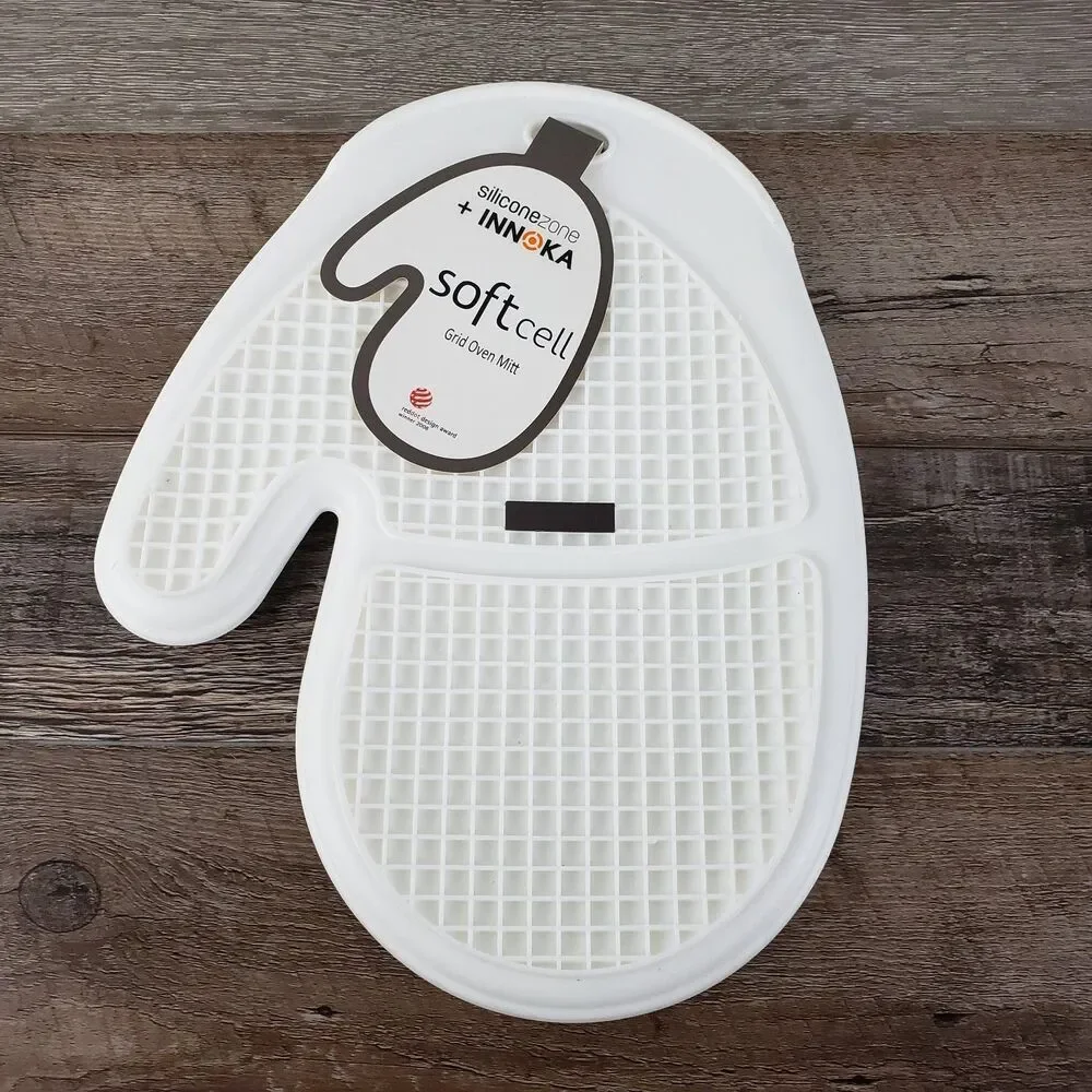 Silicone Zone Heat Resistant Oven Mitt Pot Holder Soft Cell Grid NWT White
